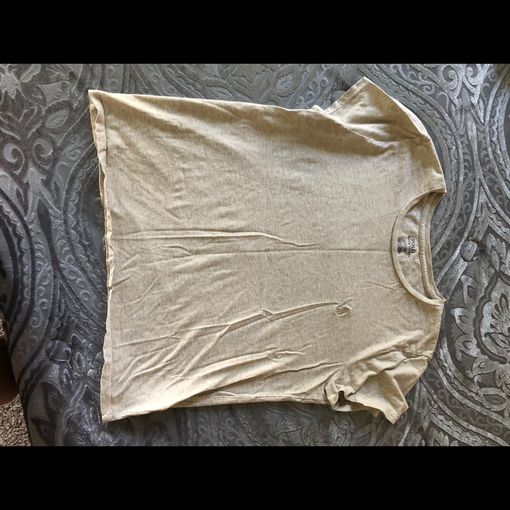 Women’s Ralph Lauren tee